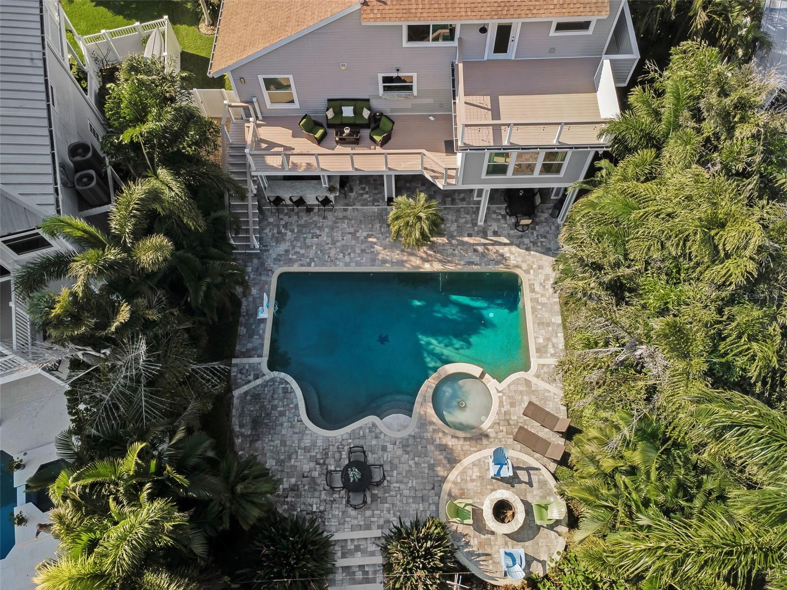 Image 52 of 87 For 110 Carlyle Circle