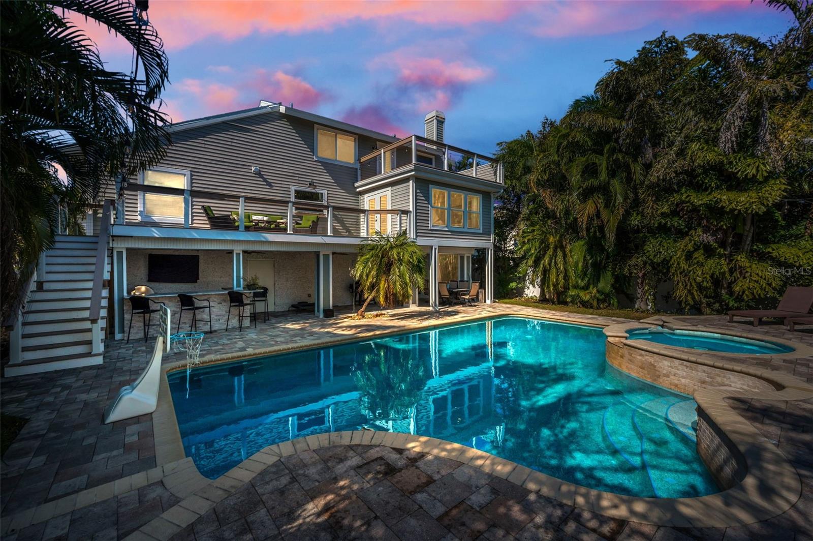 Image 58 of 87 For 110 Carlyle Circle