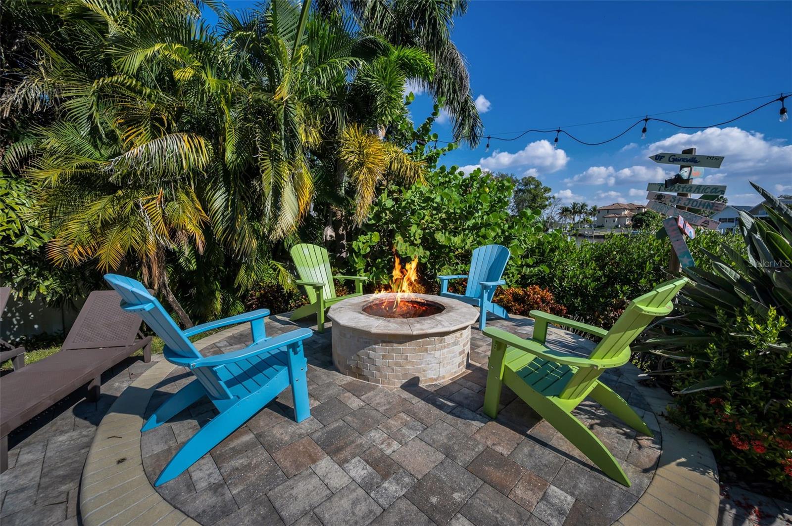 Image 65 of 87 For 110 Carlyle Circle