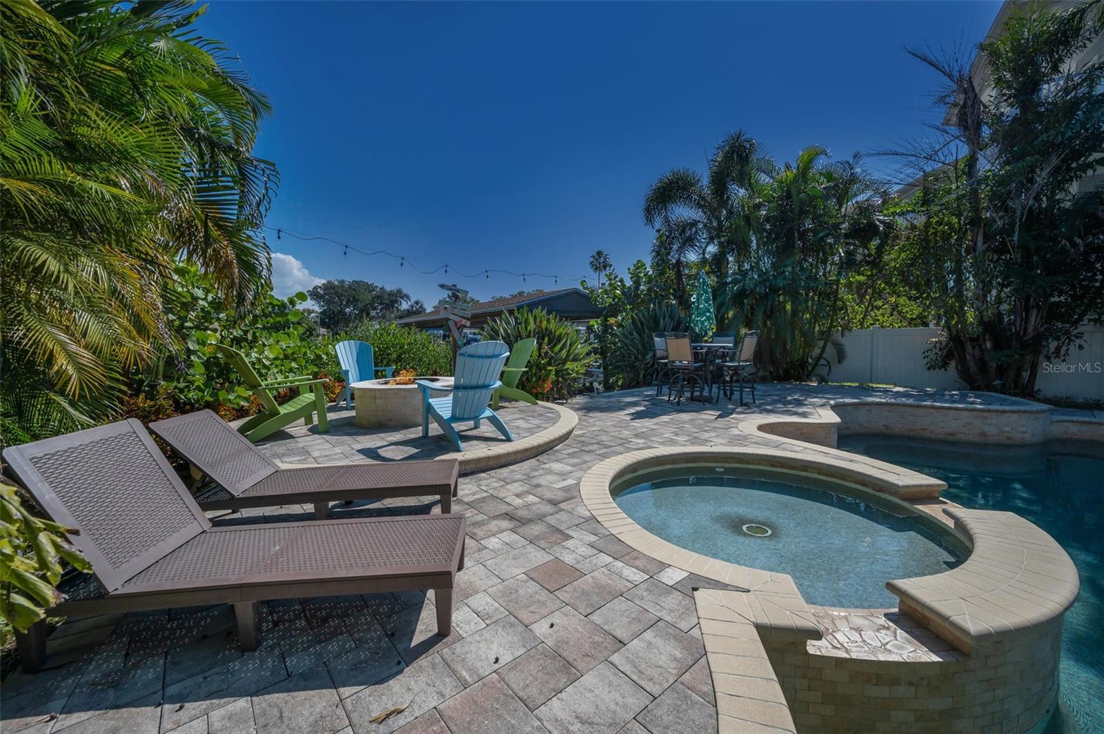 Image 67 of 87 For 110 Carlyle Circle