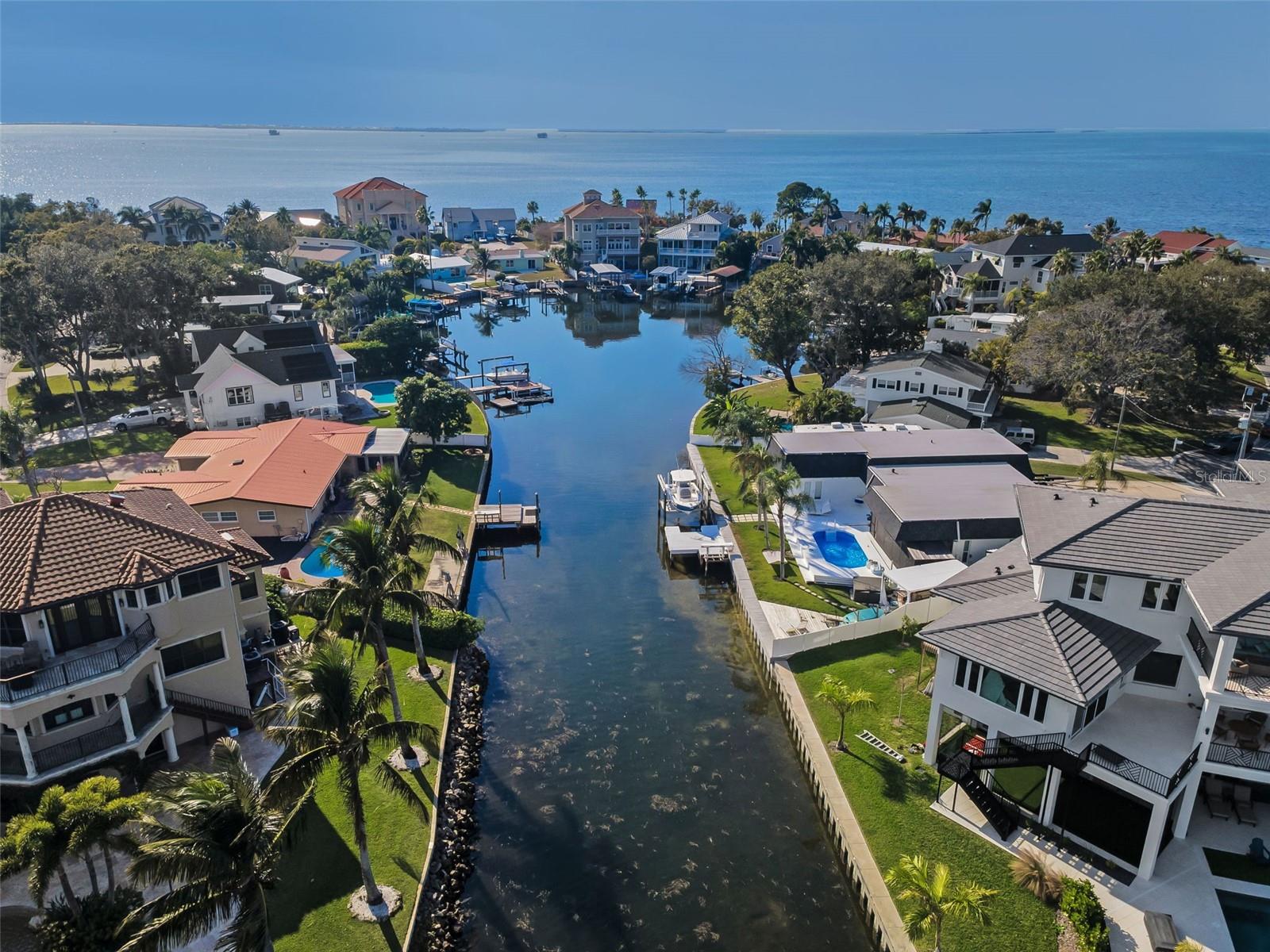 Image 72 of 87 For 110 Carlyle Circle