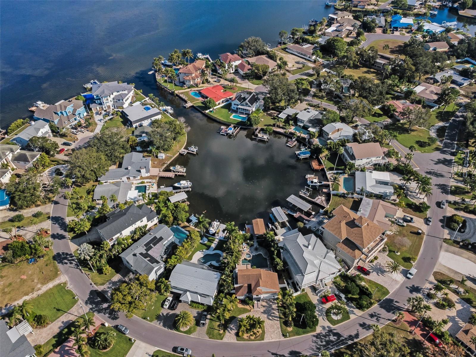 Image 78 of 87 For 110 Carlyle Circle