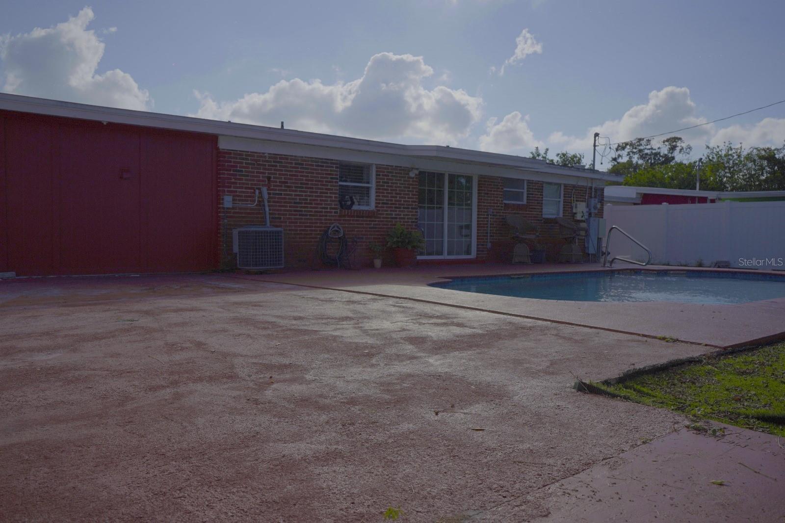 Image 18 of 21 For 6813 Tuttle Street