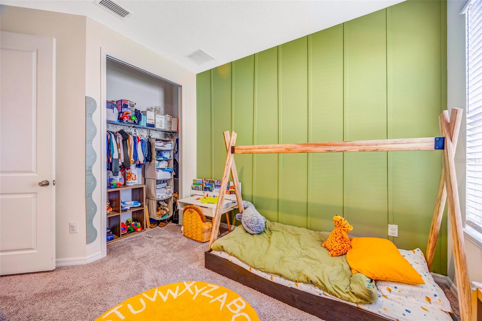 Image 21 of 58 For 33995 Astoria Circle