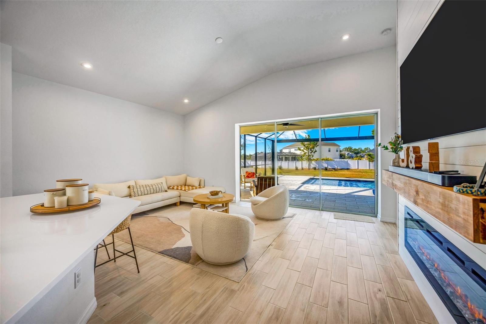 Image 39 of 58 For 33995 Astoria Circle