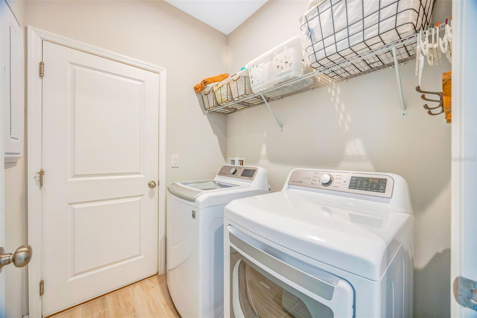 Image 42 of 58 For 33995 Astoria Circle