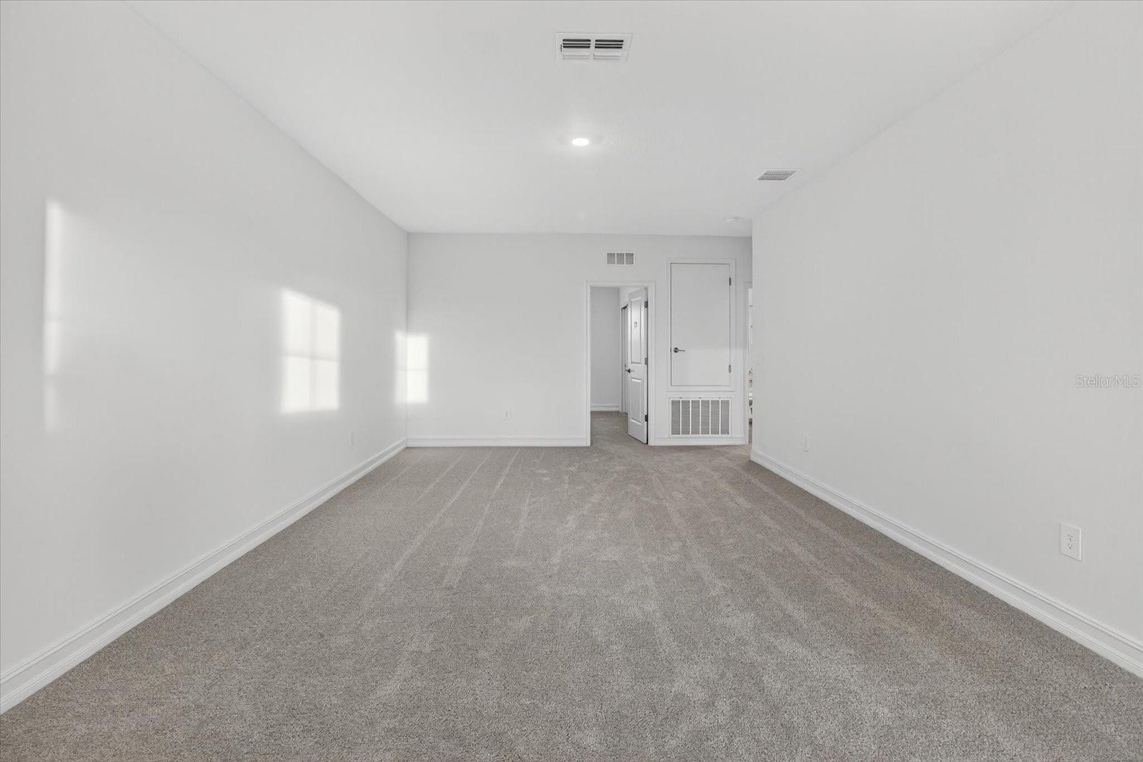 Image 19 of 51 For 6925 116th Court Main Home