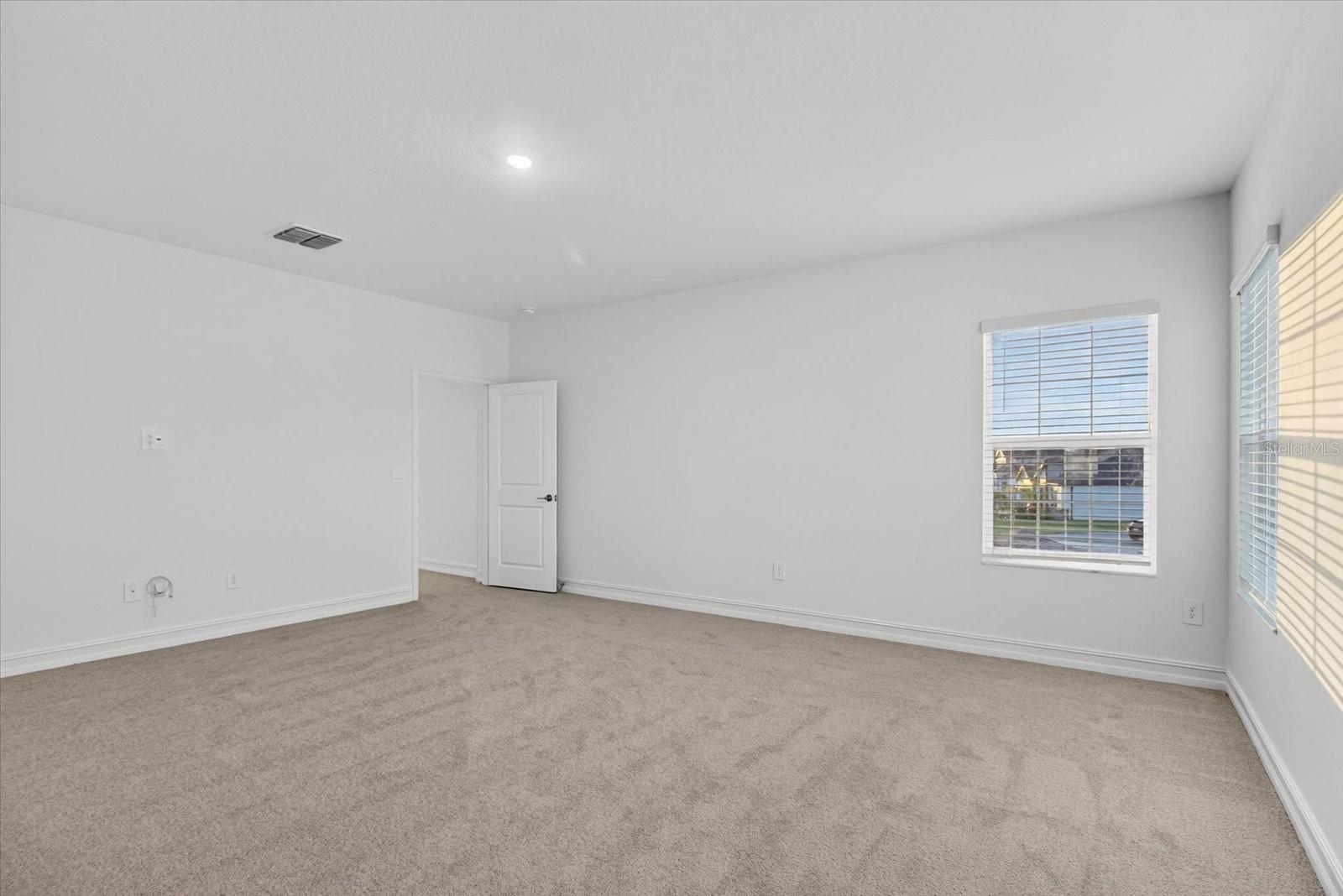 Image 24 of 51 For 6925 116th Court Main Home