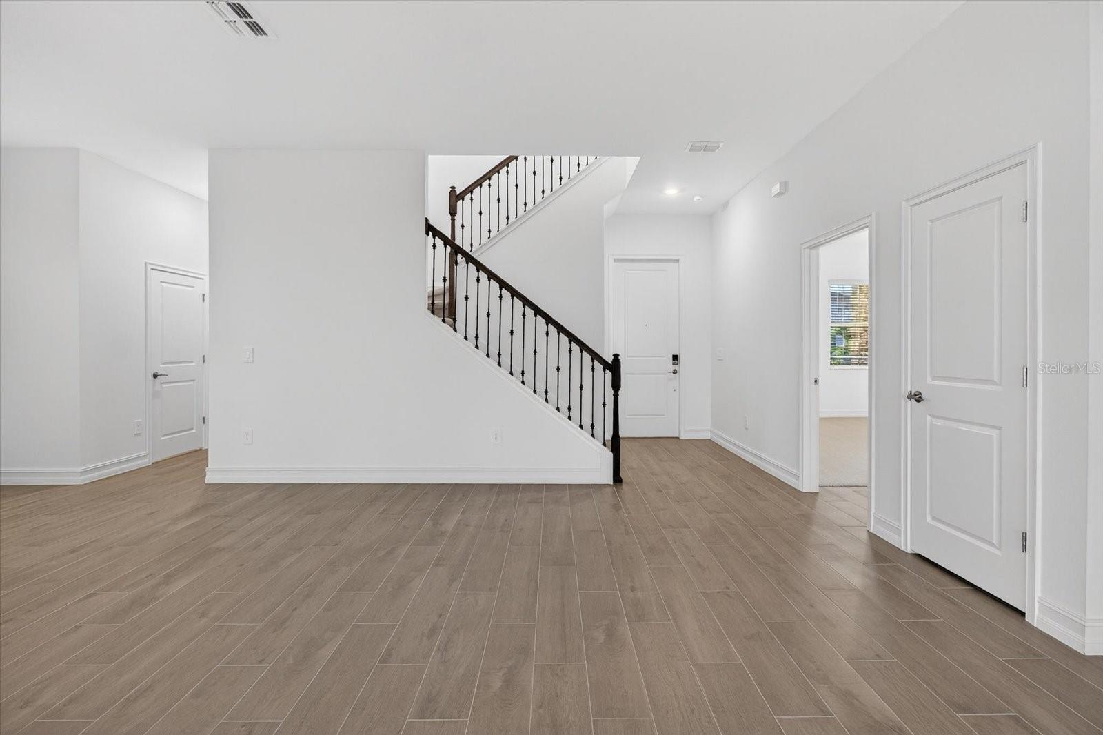 Image 5 of 51 For 6925 116th Court Main Home