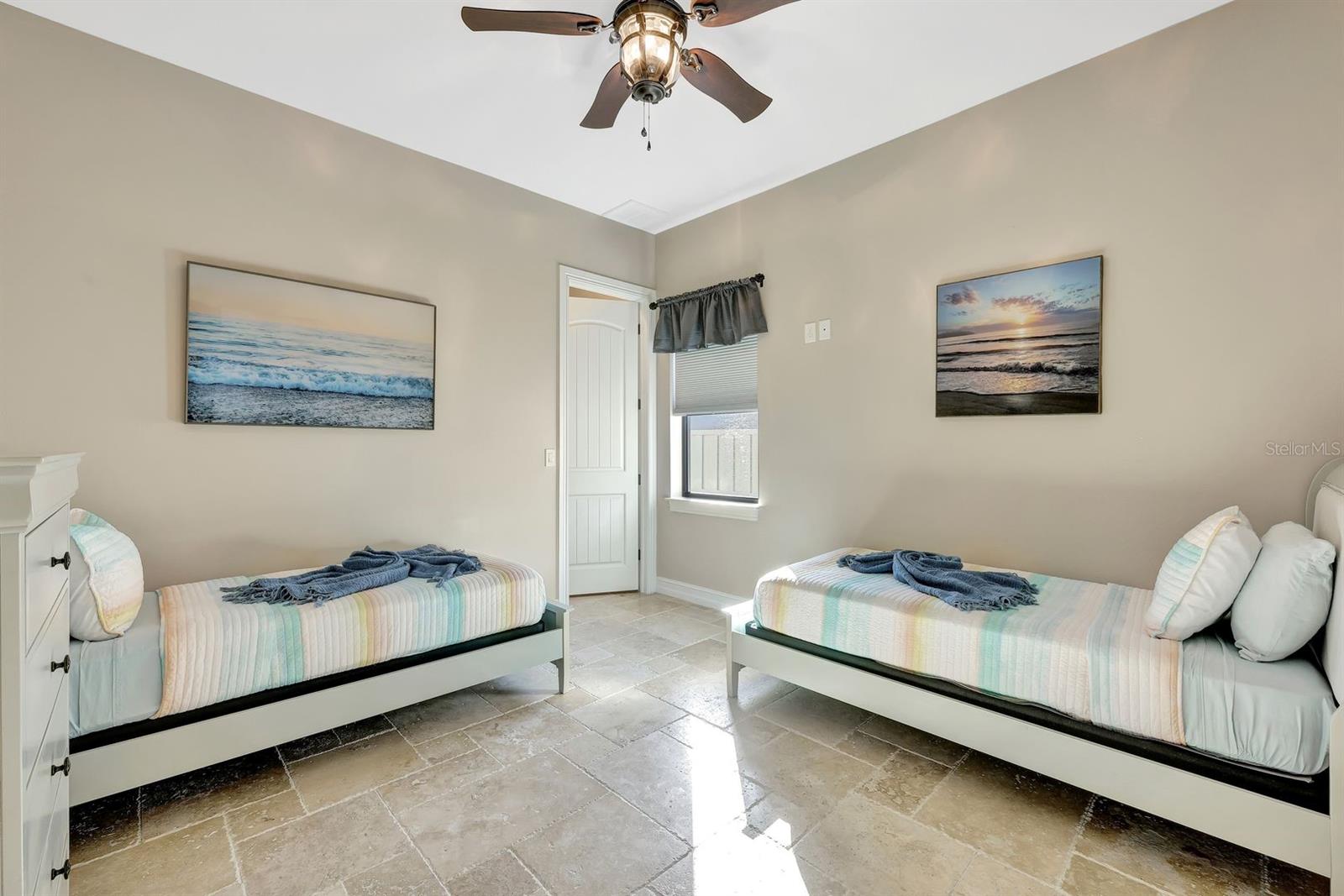 Image 32 of 52 For 4107 11th Avenue