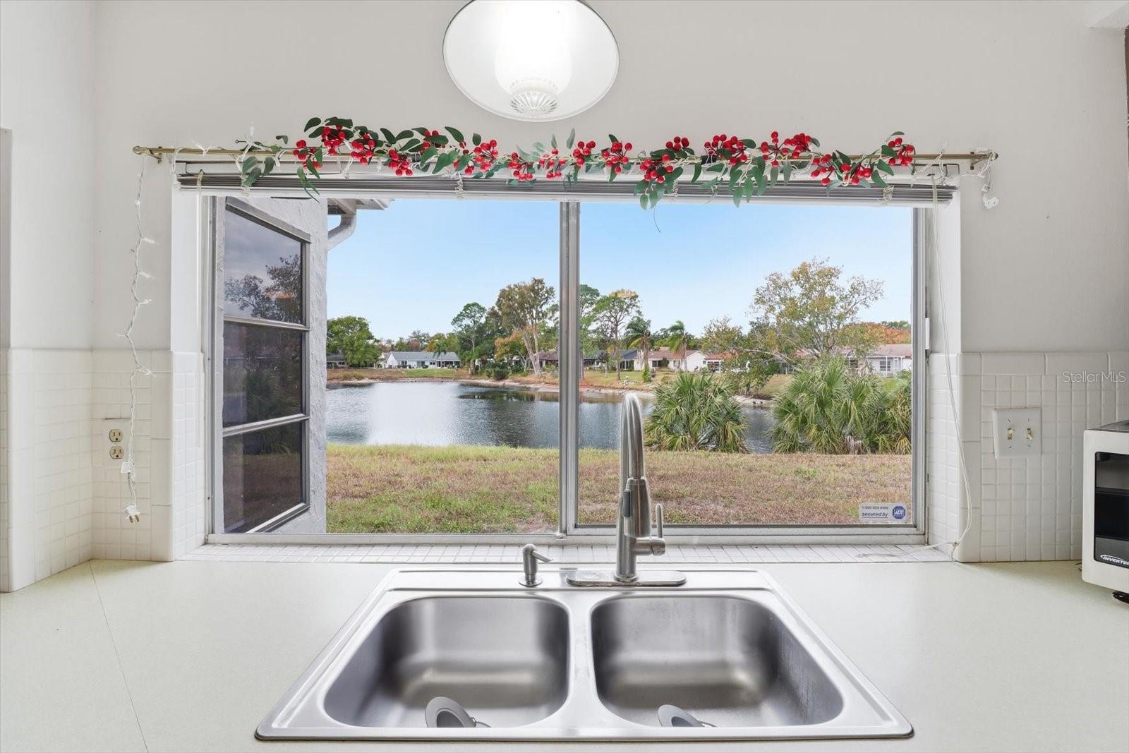 Image 13 of 46 For 12303 Fieldstone Lane