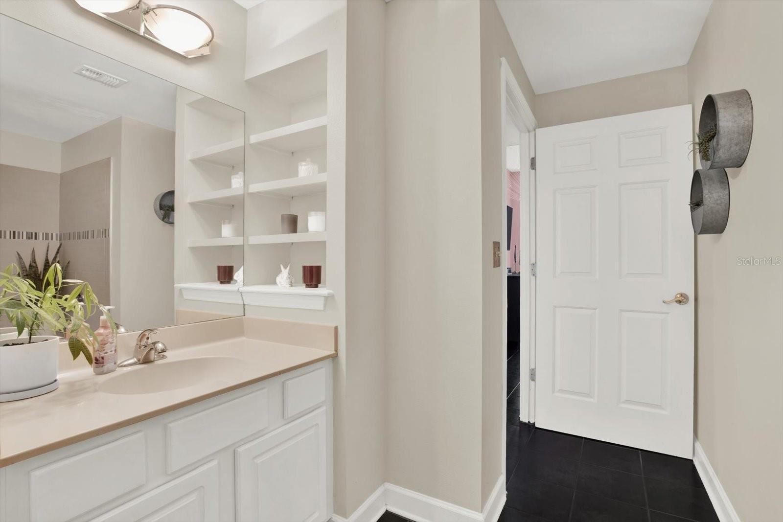 Image 13 of 36 For 345 Bayshore Boulevard 310