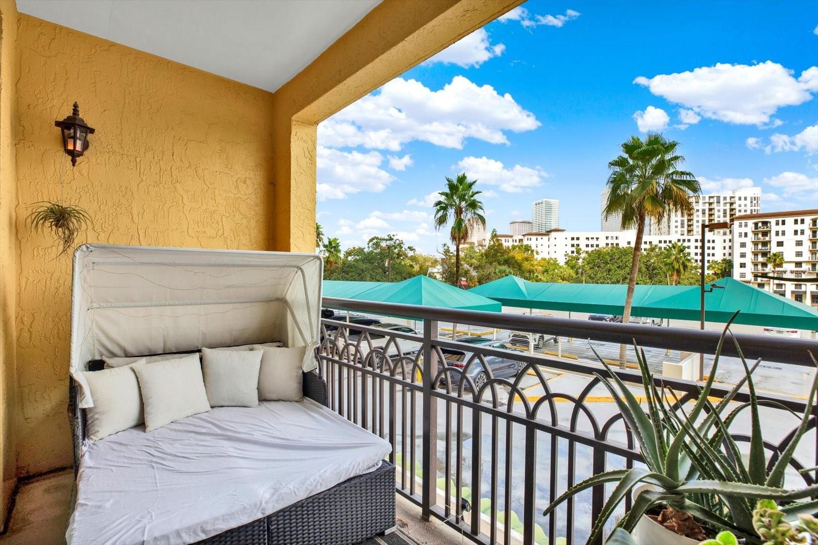 Image 19 of 36 For 345 Bayshore Boulevard 310