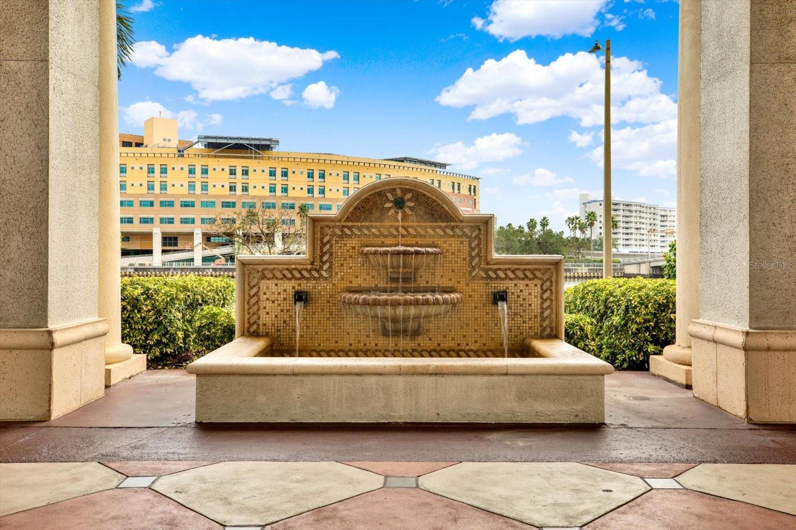 Image 25 of 36 For 345 Bayshore Boulevard 310