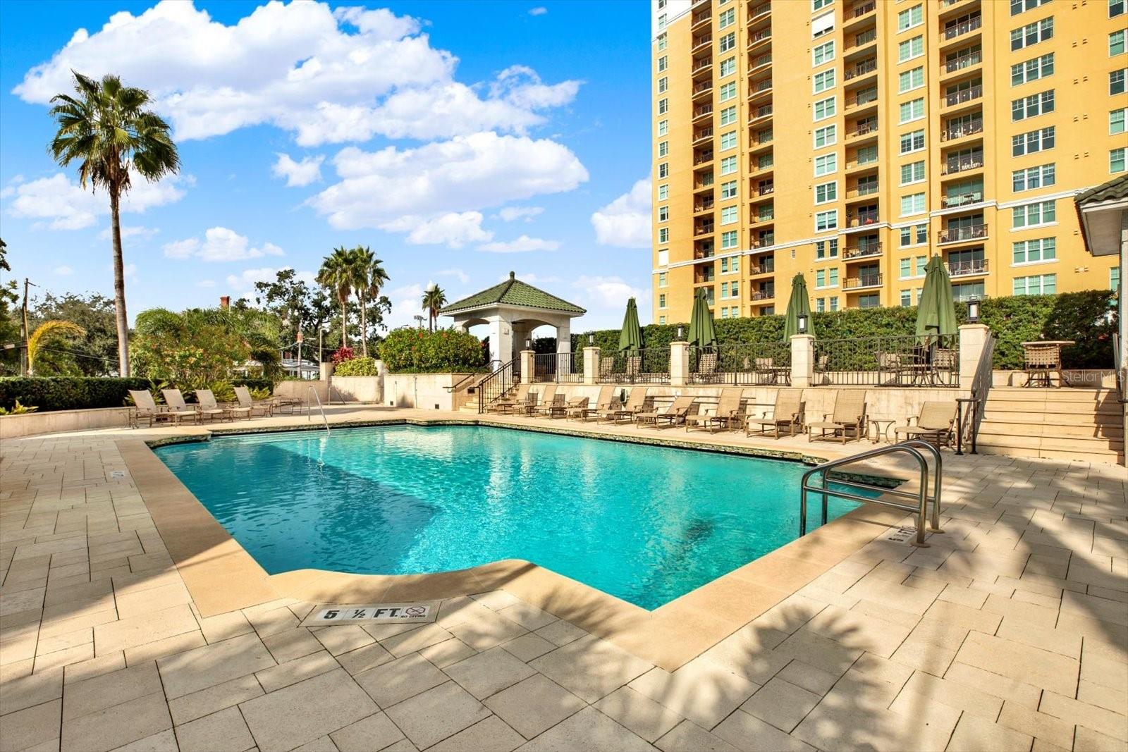 Image 26 of 36 For 345 Bayshore Boulevard 310