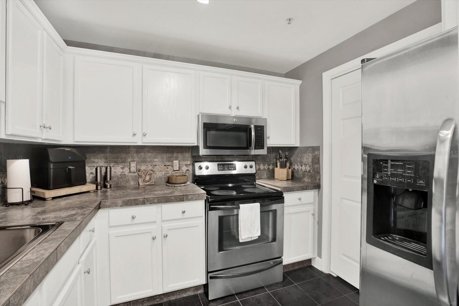 Image 7 of 36 For 345 Bayshore Boulevard 310