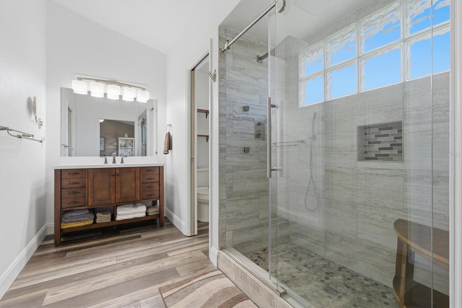 Image 22 of 40 For 3221 Meta Court