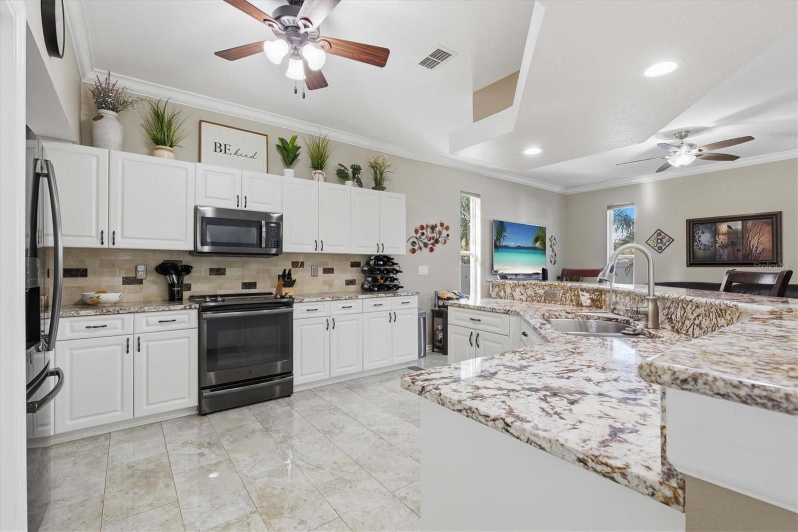 Image 7 of 40 For 3221 Meta Court