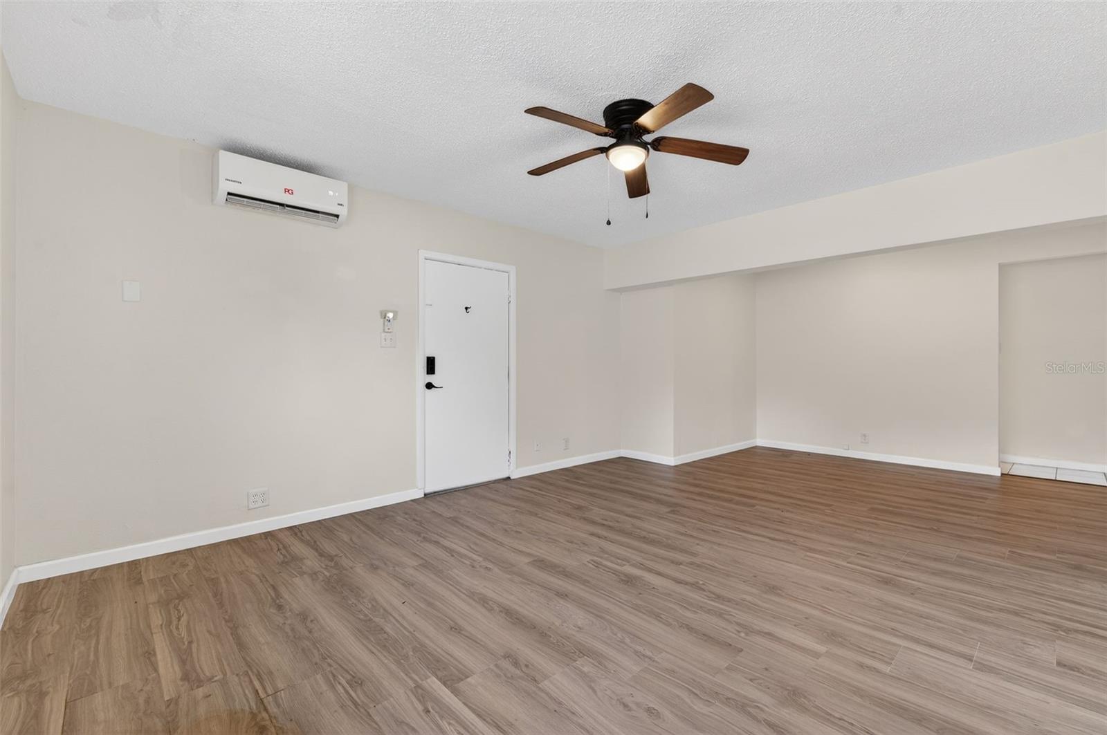 Image 6 of 60 For 5136 68th Street N C