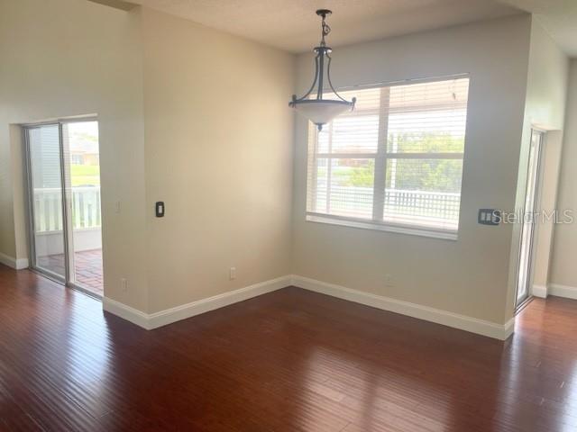 Image 21 of 63 For 9114 Oak Pride Court