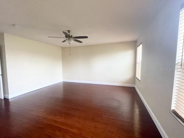 Image 24 of 63 For 9114 Oak Pride Court