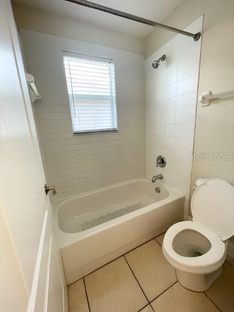 Image 43 of 63 For 9114 Oak Pride Court