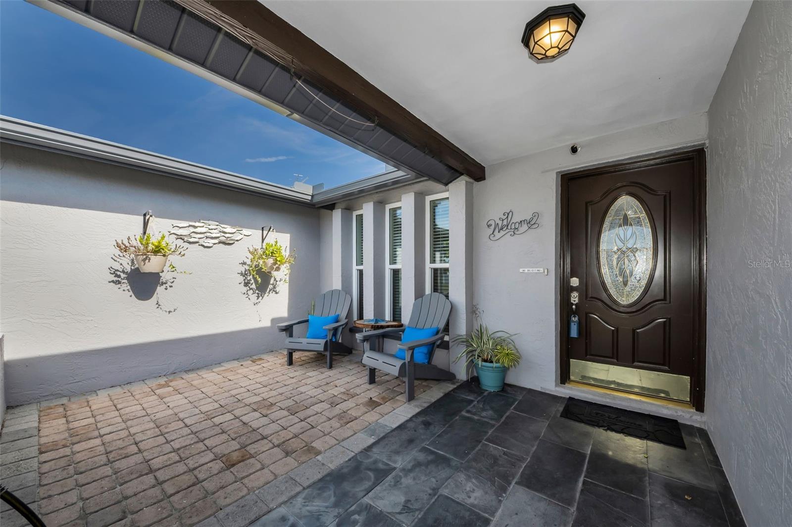 Image 17 of 91 For 13926 Darlene Avenue