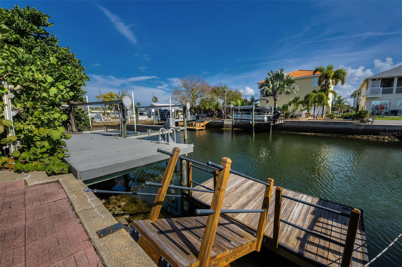 Image 51 of 91 For 13926 Darlene Avenue