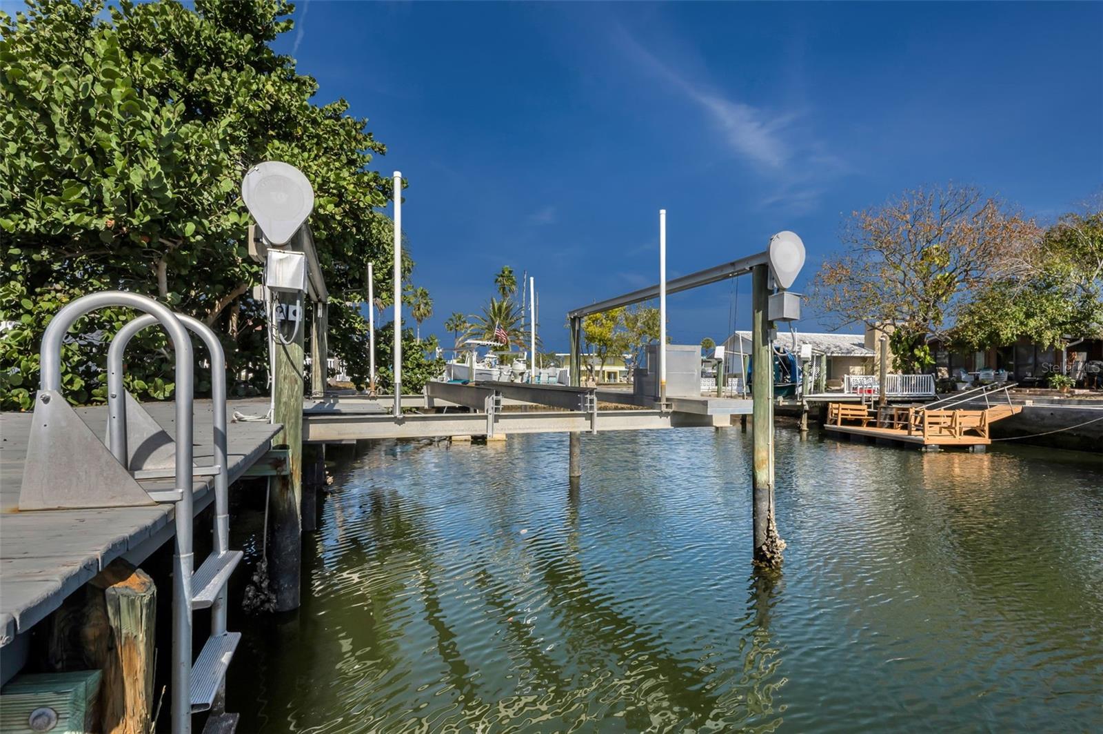 Image 53 of 91 For 13926 Darlene Avenue