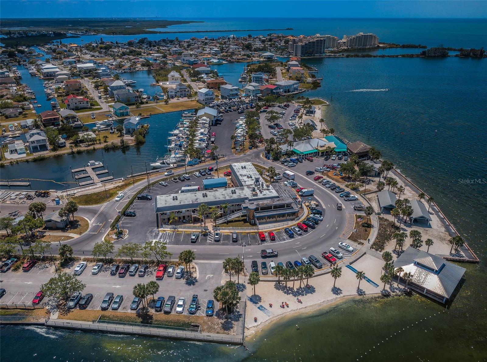 Image 74 of 91 For 13926 Darlene Avenue