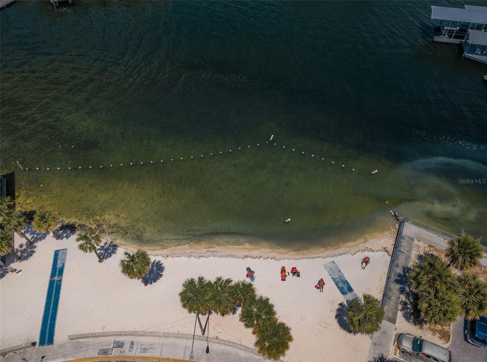 Image 77 of 91 For 13926 Darlene Avenue