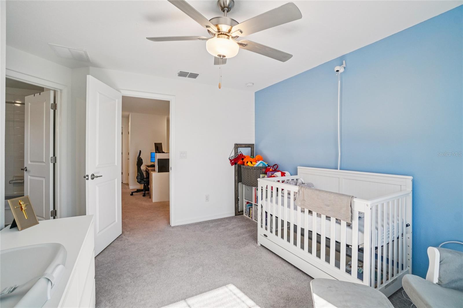 Image 18 of 29 For 8299 Birch Haven Lane