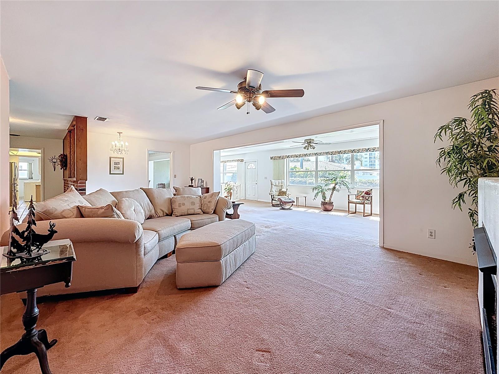 Image 17 of 83 For 14996 Imperial Point Drive N