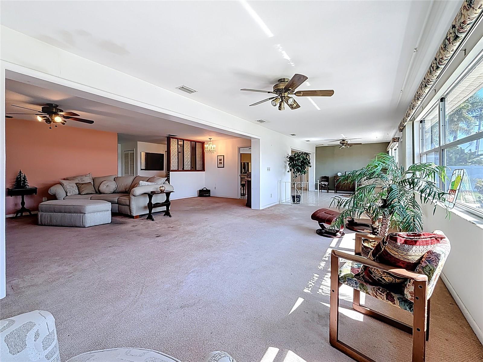 Image 19 of 83 For 14996 Imperial Point Drive N