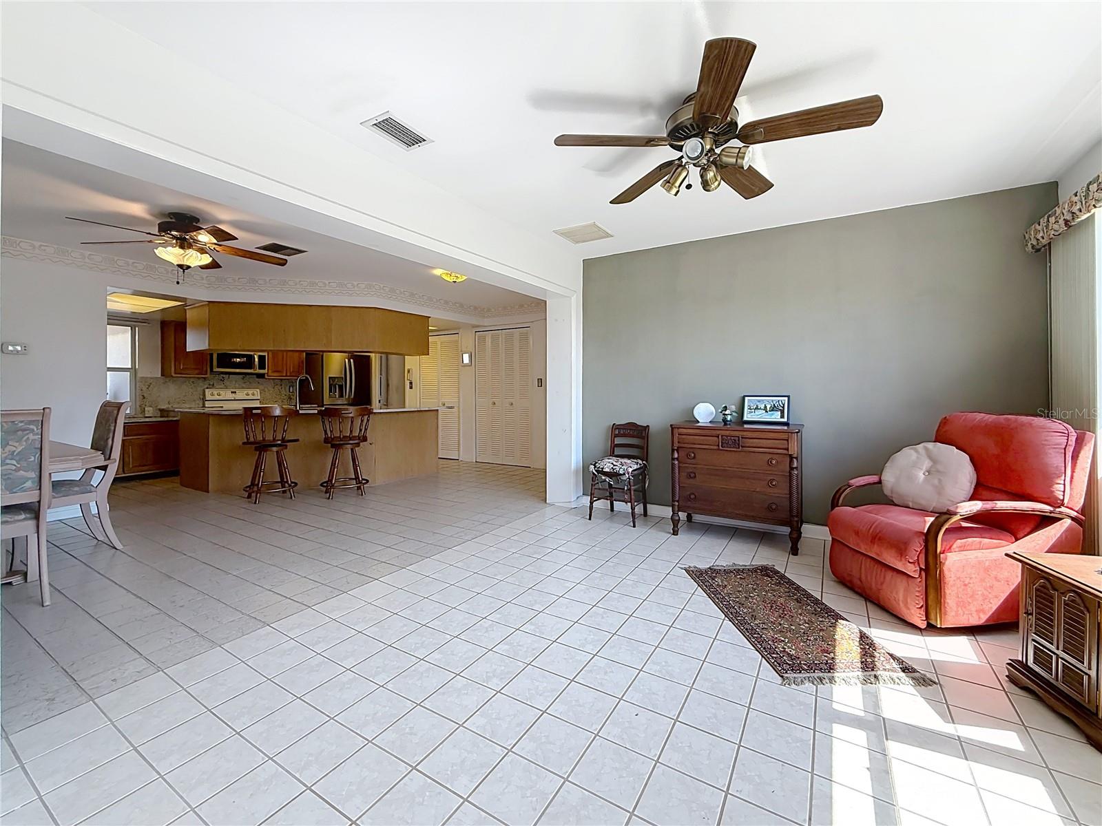 Image 22 of 83 For 14996 Imperial Point Drive N