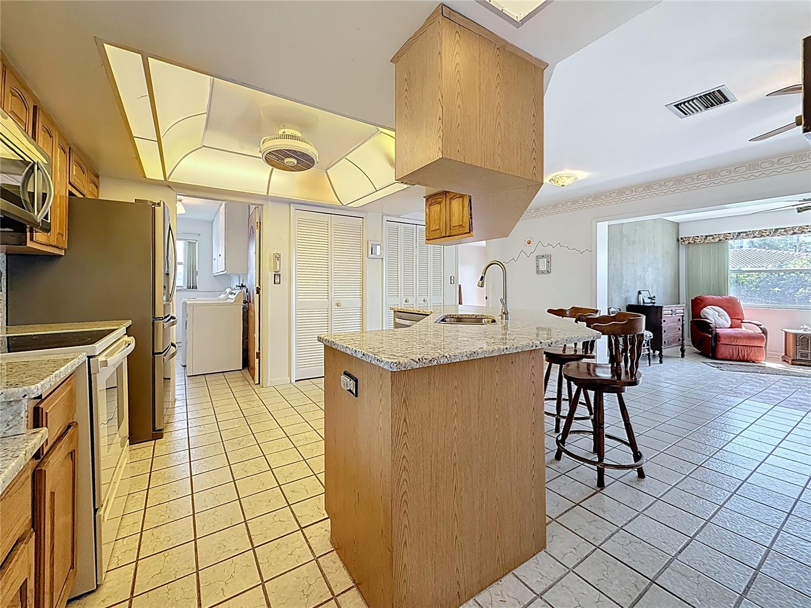 Image 25 of 83 For 14996 Imperial Point Drive N