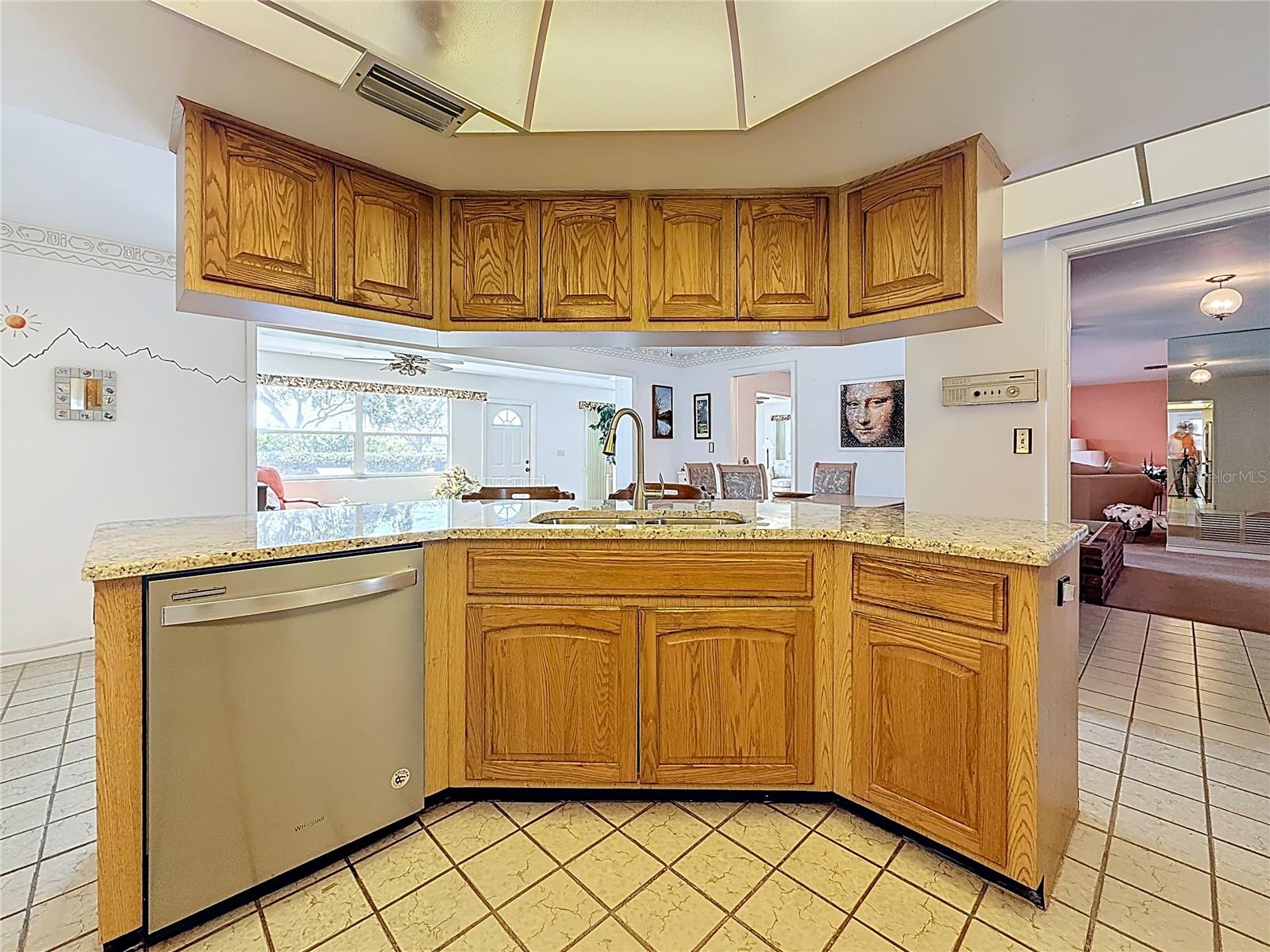 Image 28 of 83 For 14996 Imperial Point Drive N