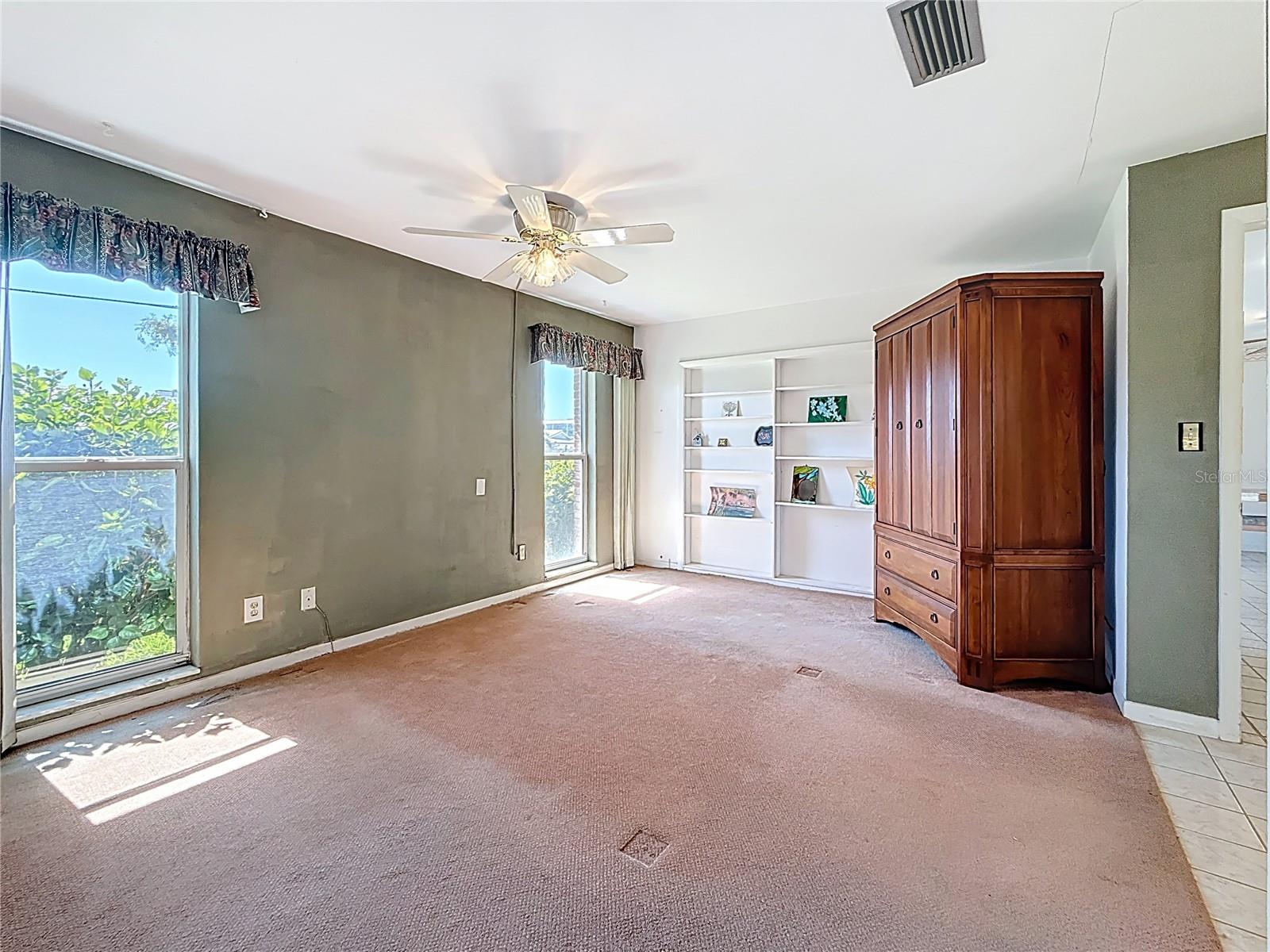 Image 35 of 83 For 14996 Imperial Point Drive N