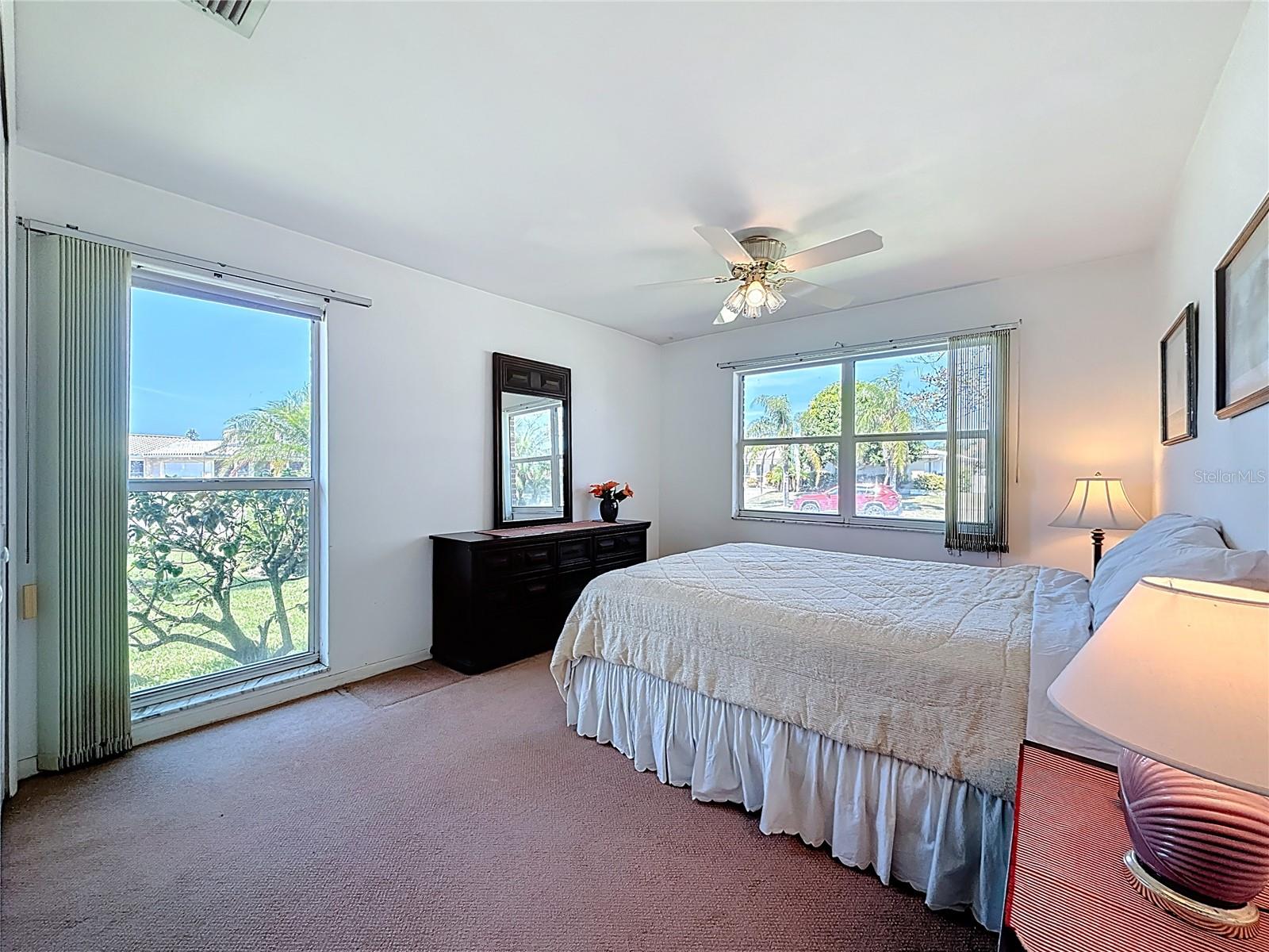 Image 42 of 83 For 14996 Imperial Point Drive N