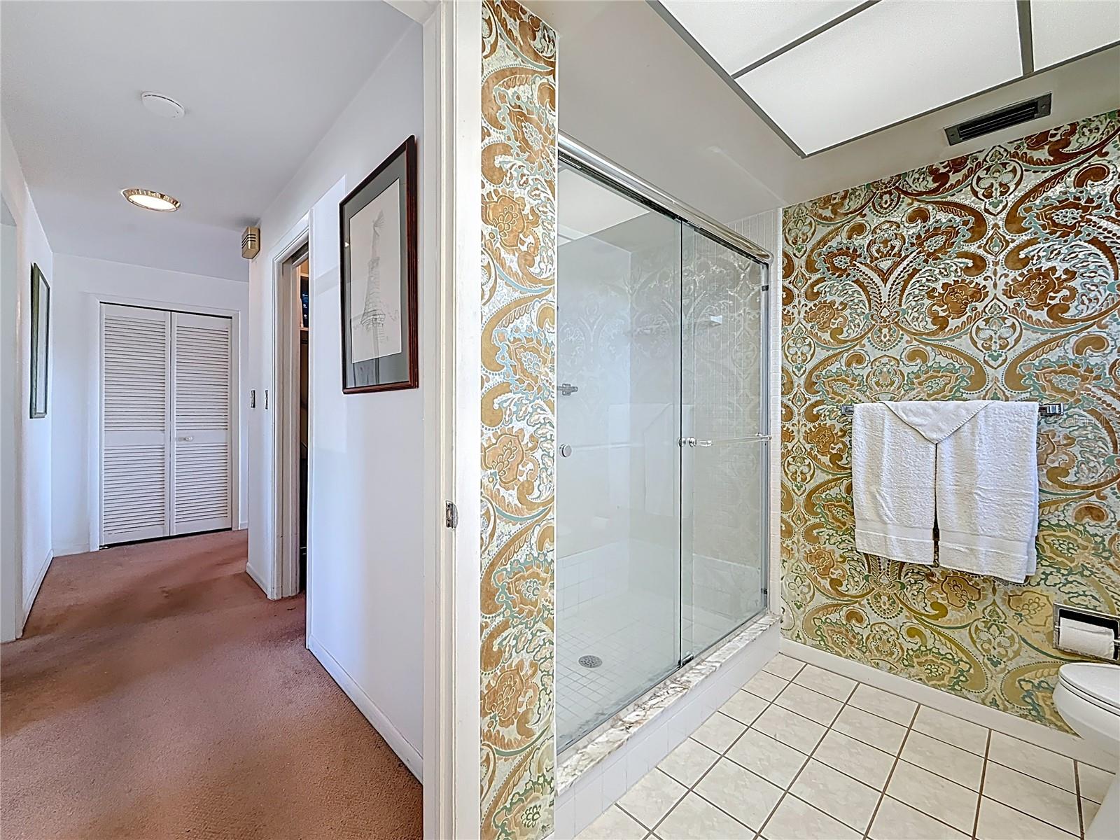 Image 49 of 83 For 14996 Imperial Point Drive N