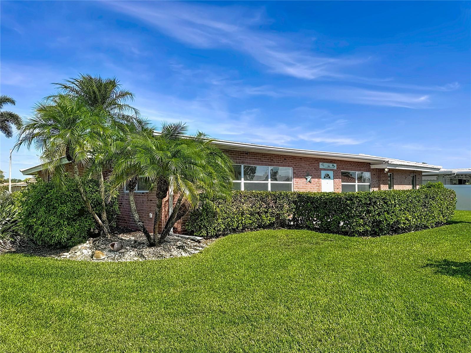 Image 58 of 83 For 14996 Imperial Point Drive N