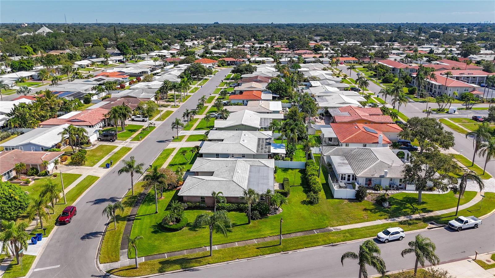 Image 63 of 83 For 14996 Imperial Point Drive N