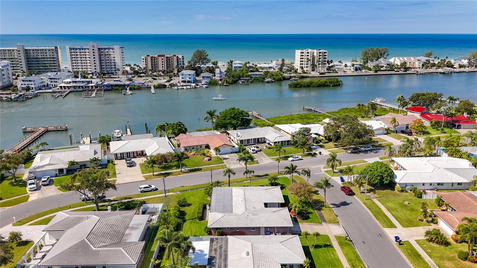 Image 67 of 83 For 14996 Imperial Point Drive N