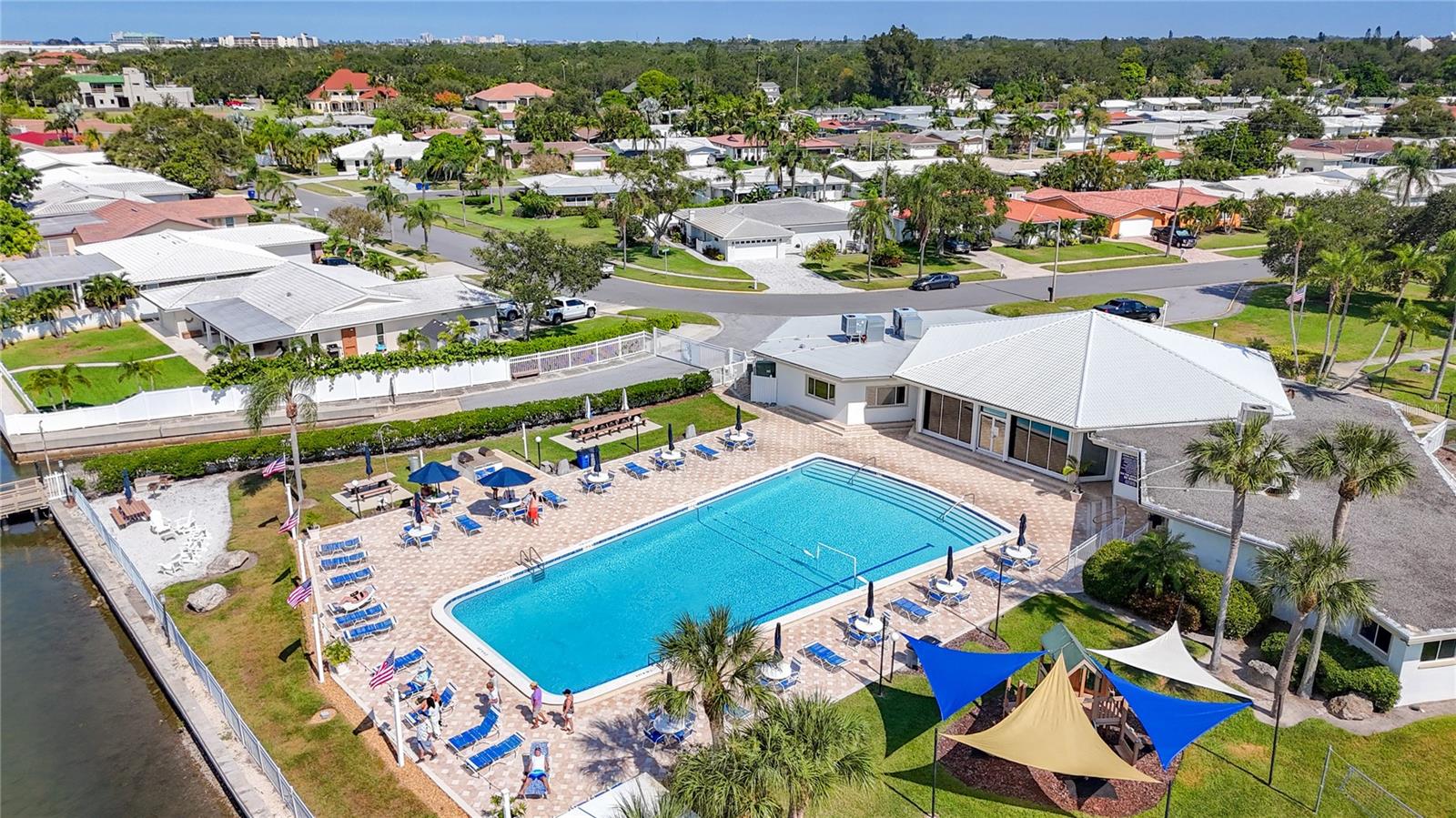 Image 73 of 83 For 14996 Imperial Point Drive N