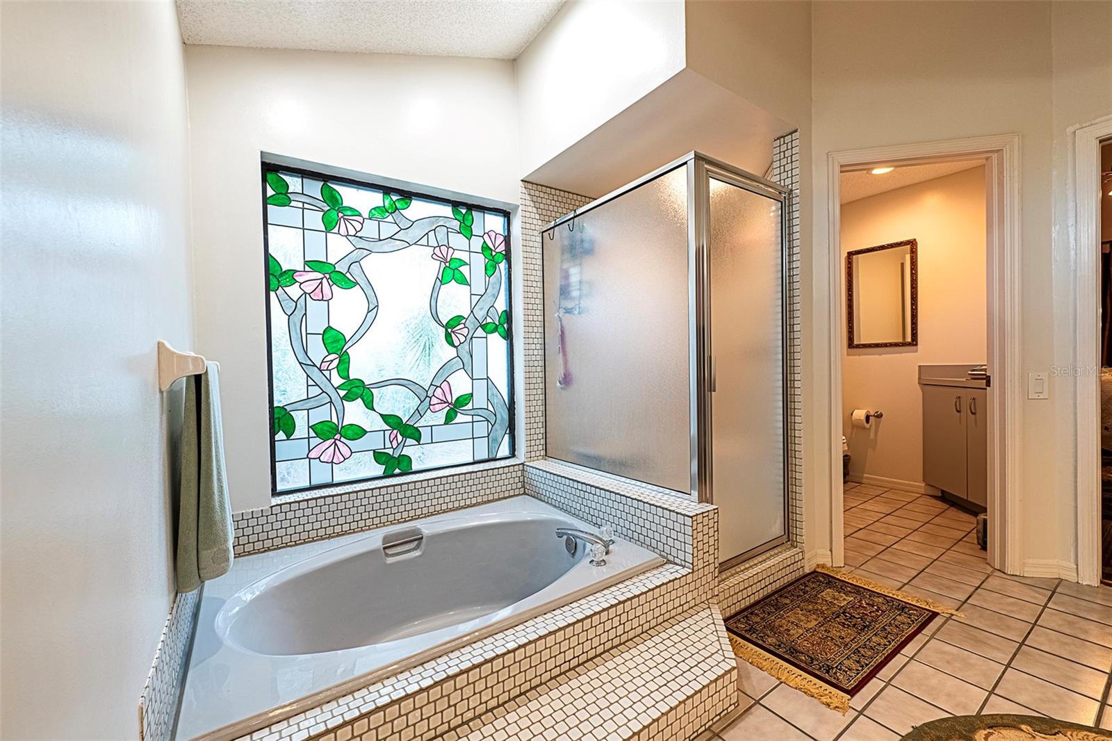 Image 18 of 23 For 450 Waterford Circle E