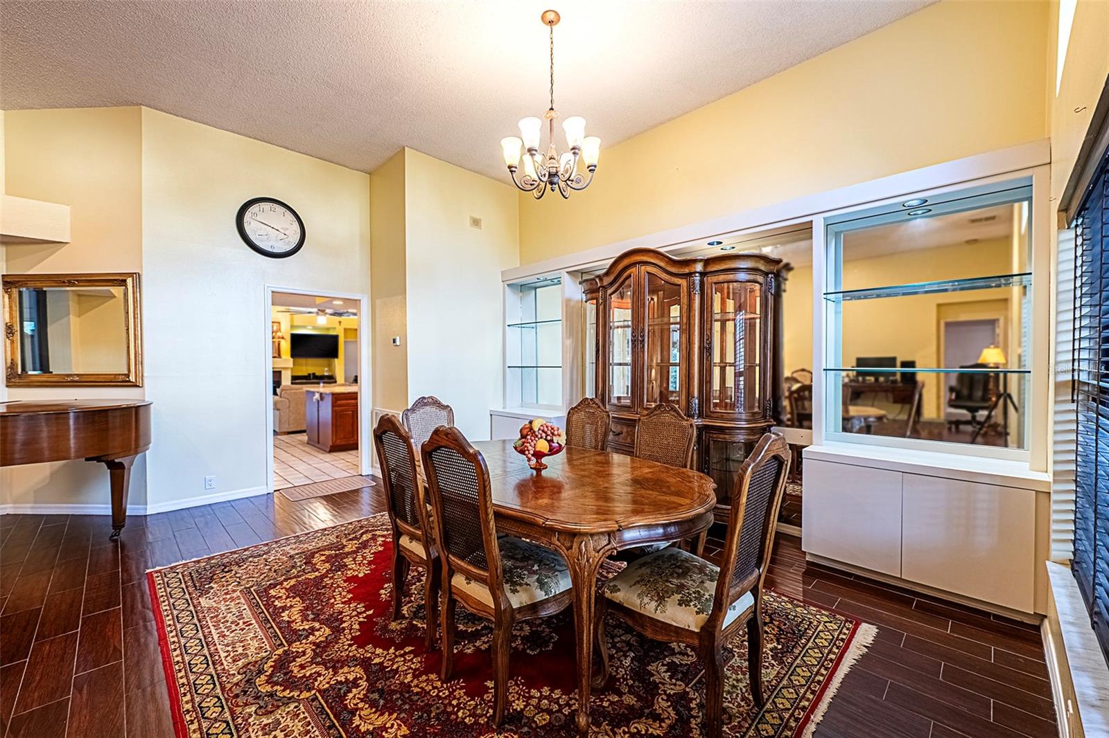 Image 3 of 23 For 450 Waterford Circle E