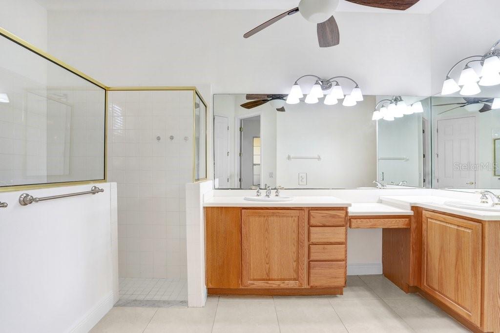 Image 12 of 56 For 699 Glendora Road