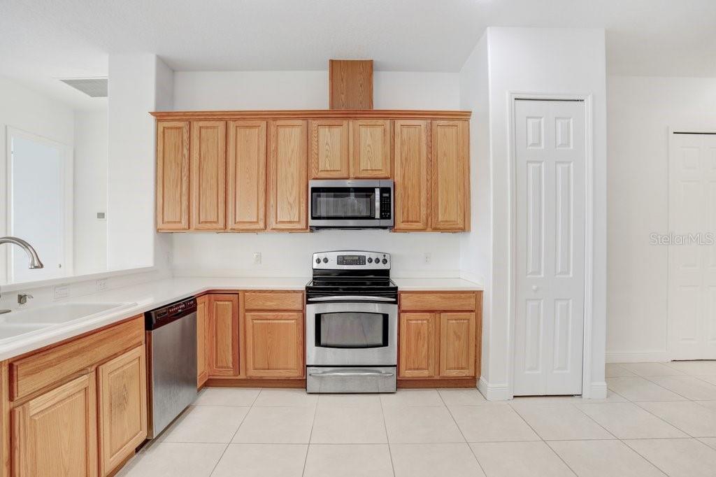 Image 21 of 56 For 699 Glendora Road