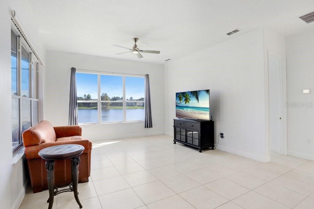 Image 23 of 56 For 699 Glendora Road