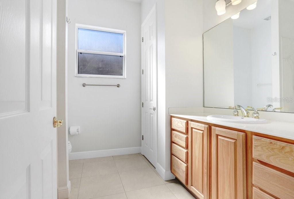 Image 28 of 56 For 699 Glendora Road